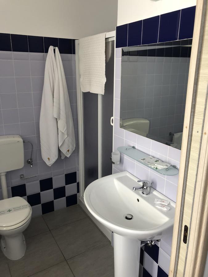 B&B Tramonti Del Sud 莱切 外观 照片